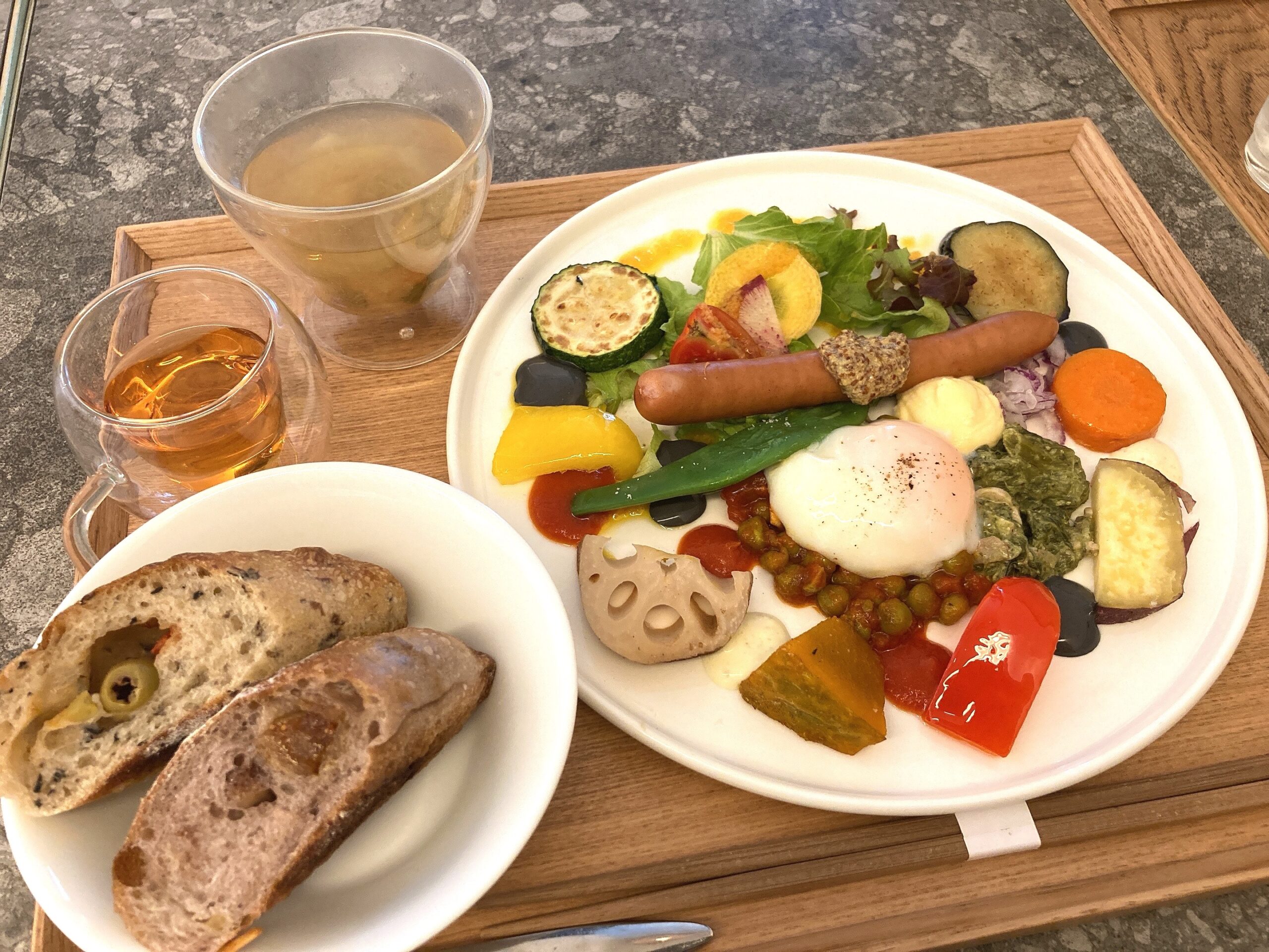 パンカラト ブー ランジェリー カフェ